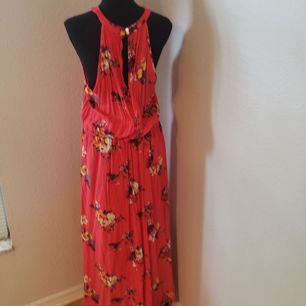 Tropical Peach Floral Romper with overlay - Picture 7 of 14